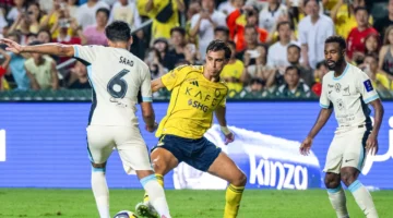 قمة دوري روشن.. القنوات الناقلة لمباراة النصر والاتحاد وطريقة المشاهدة عبر الإنترنت